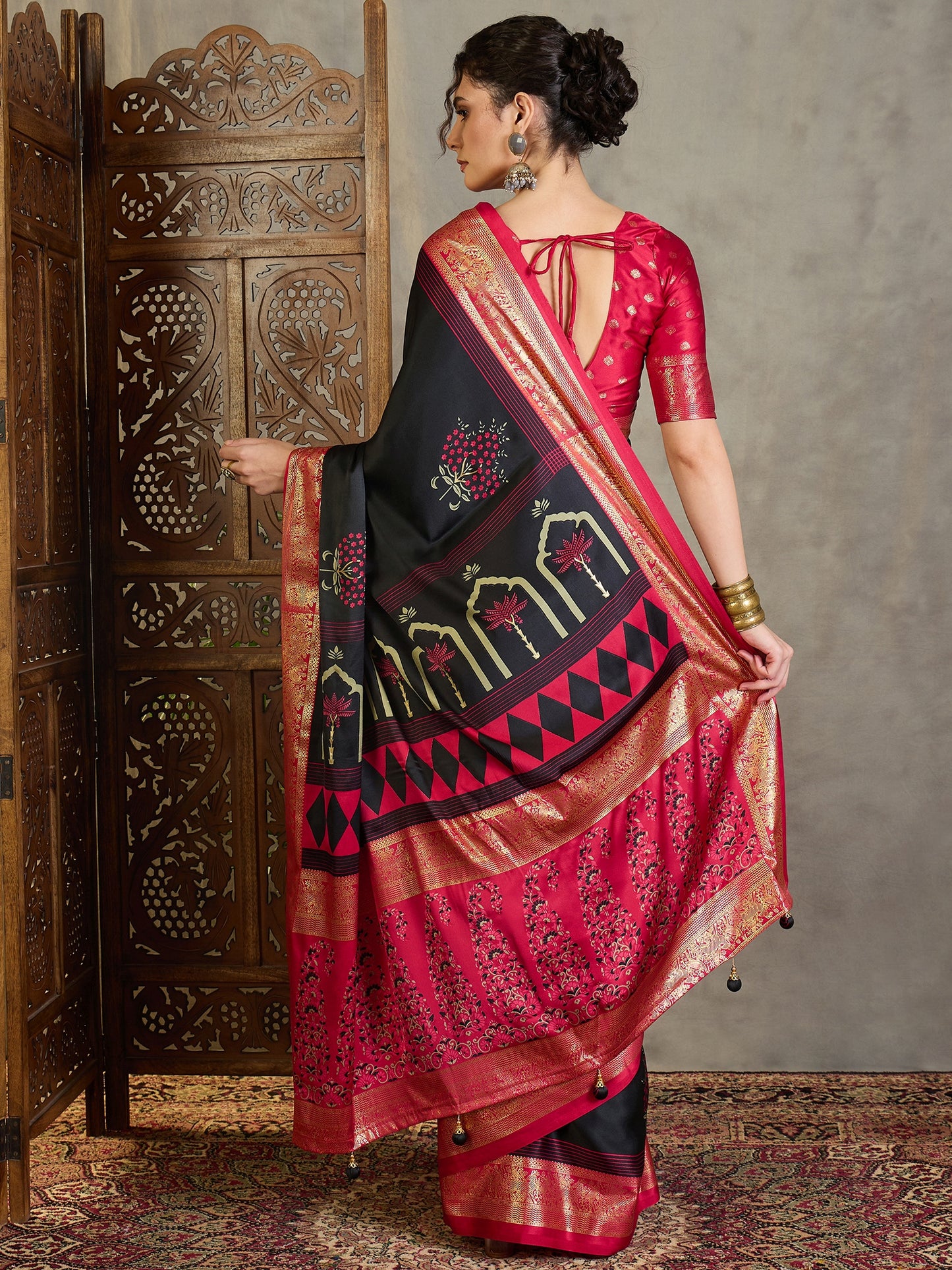 Black Crepe Silk Normal Drape Saree - Panaash Saree