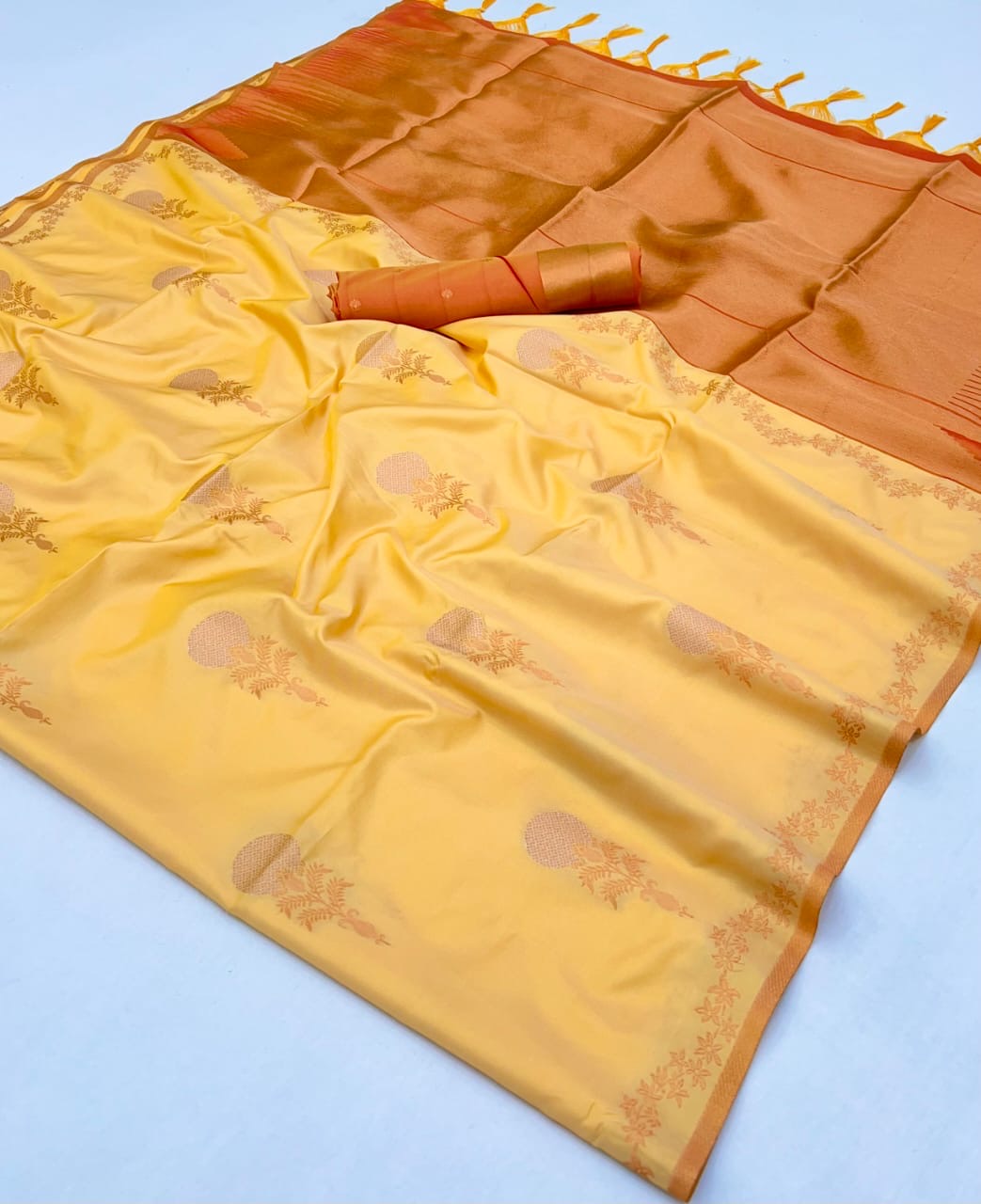 Apricot Gold Kanjivaram Silk Readymade/Easy Saree - Panaash Saree