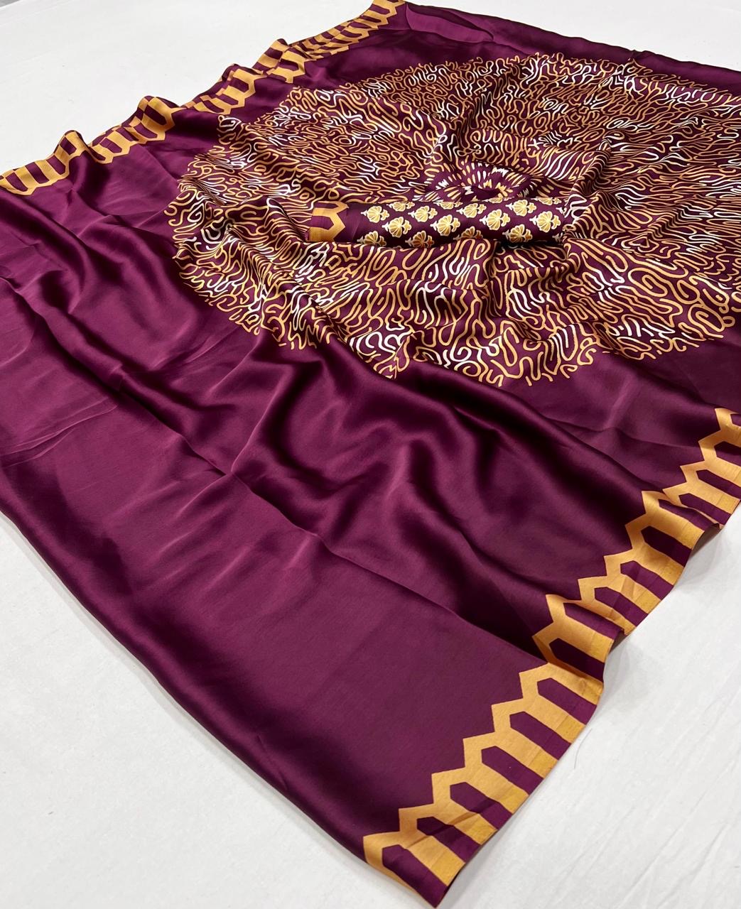 Plain Magenta Readymade Crepe Silk Saree