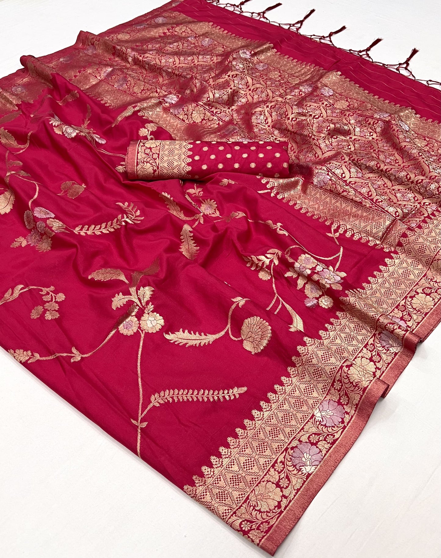 Red Soft Silk Readymade/Easy Saree