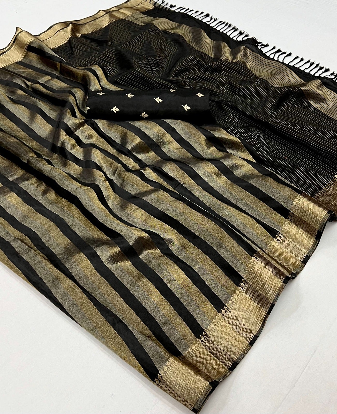 Black Color Banarasi Silk Readymade/Easy Saree - Panaash Saree