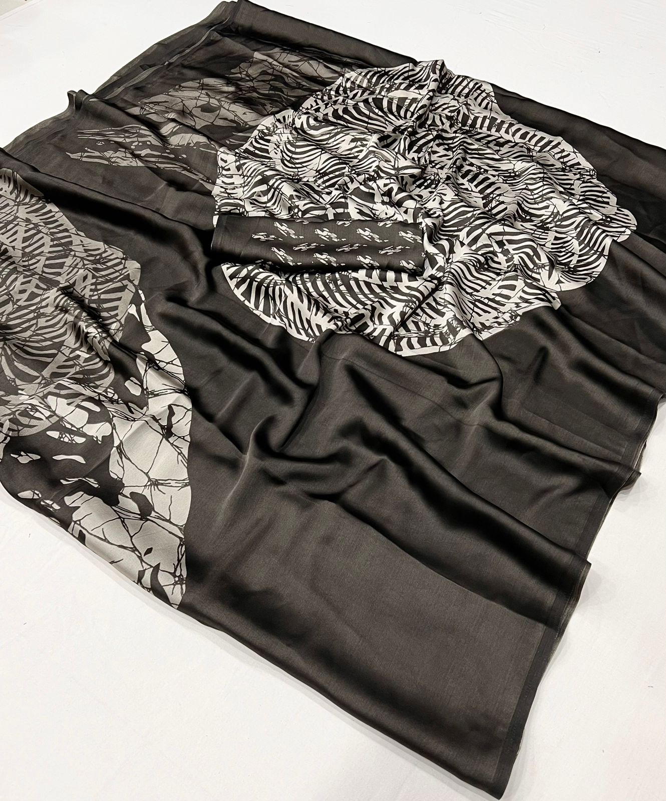 Multicolor Crepe Silk Casual Readymade/Easy Saree