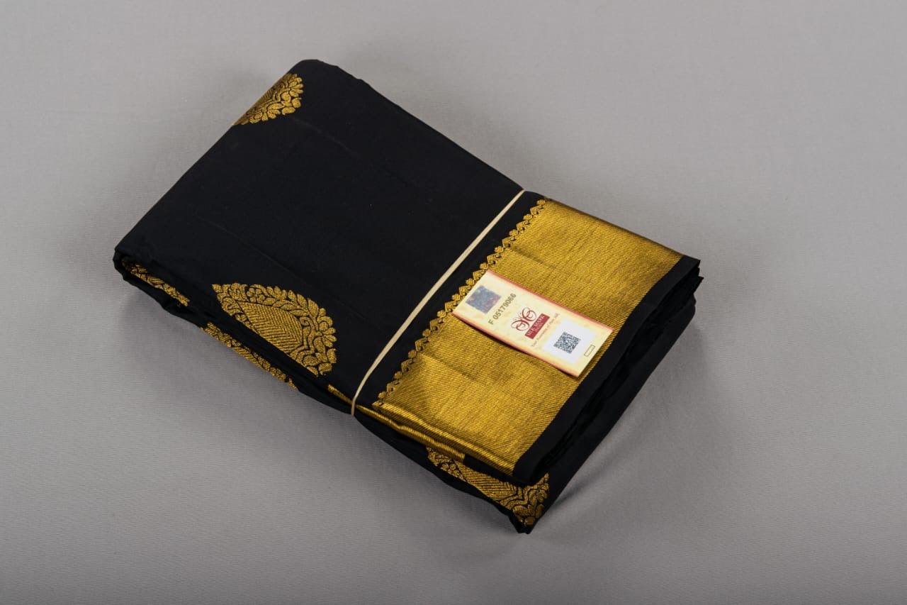 Black Pure Handmade Readymade Silk Saree With Silk Mark - Panaash Saree