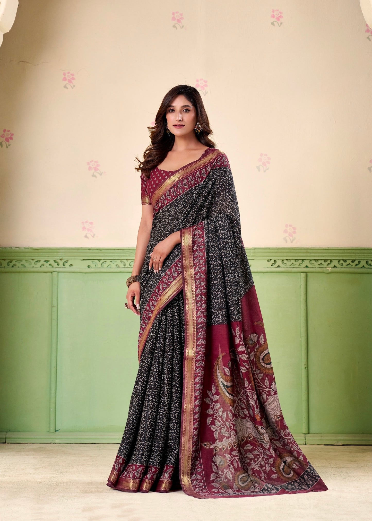 Black Mul Cotton Easy/Readymade Saree
