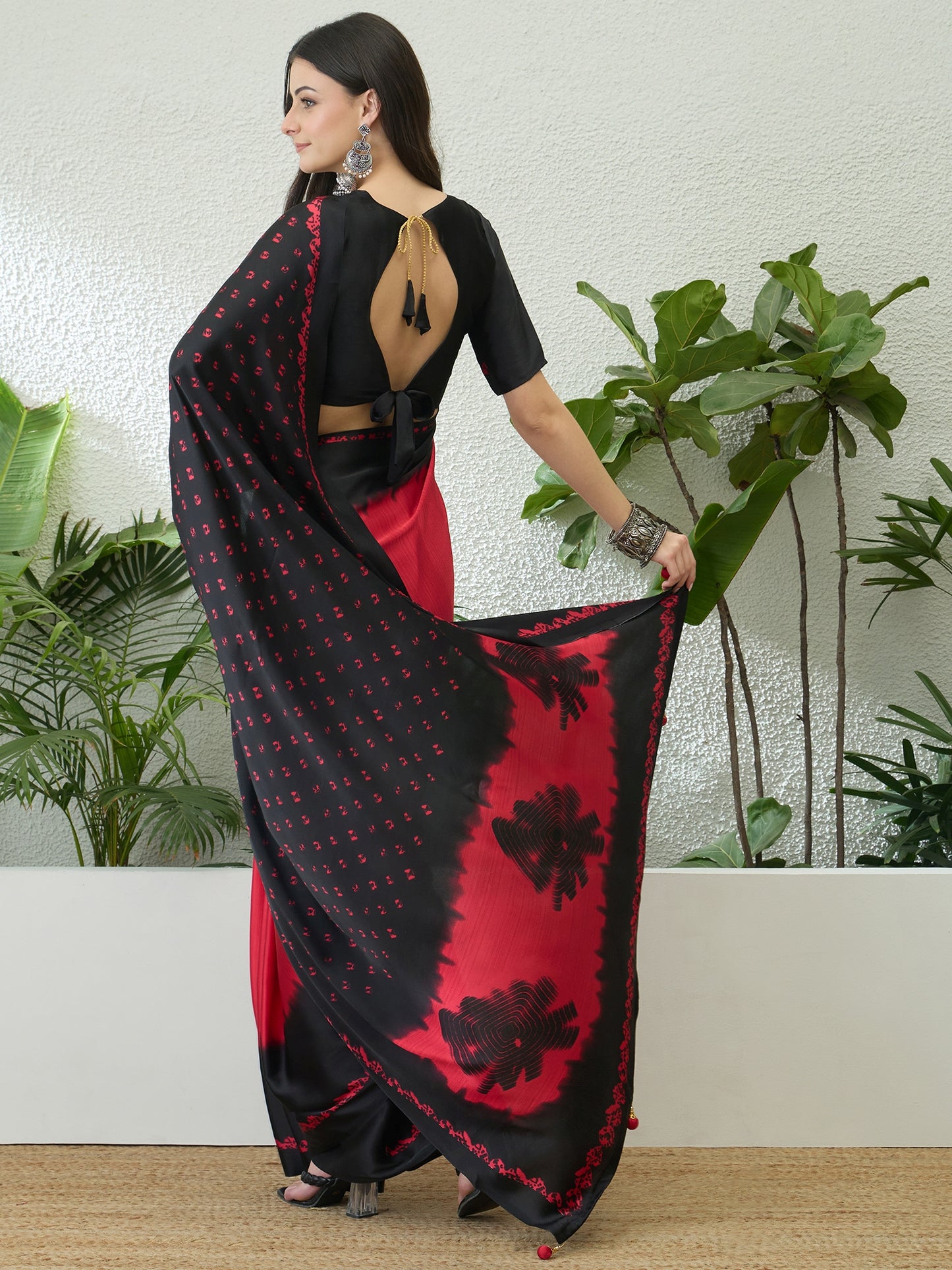 Red & Black Ombre Crepe Silk Readymade/Easy Saree - Panaash Saree