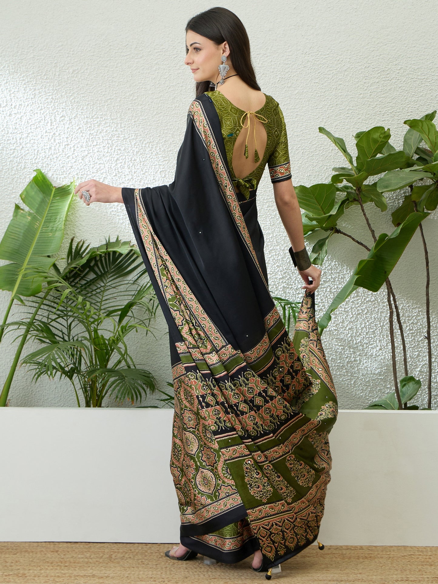Black & Olive Green Crepe Silk Readymade/Easy Saree - Panaash Saree