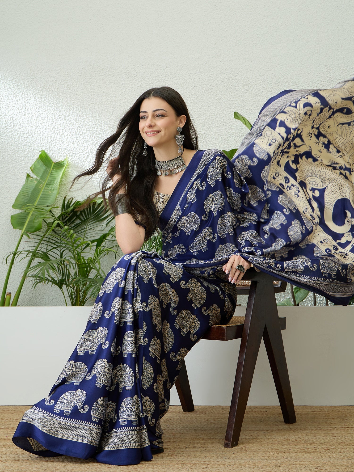Navy Blue & Beige Crepe Silk Normal Drape Saree - Panaash Saree