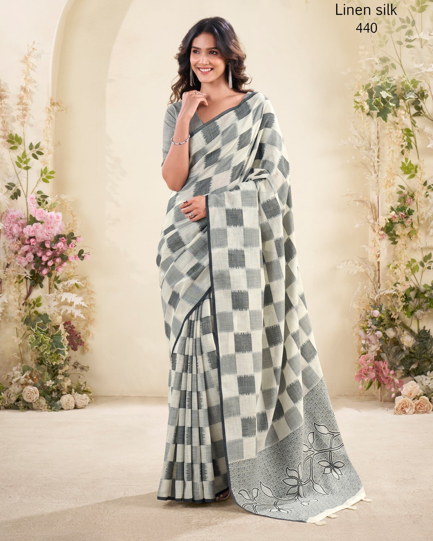 Off-White Checks Linen Office Wear Easy/Readymade Saree