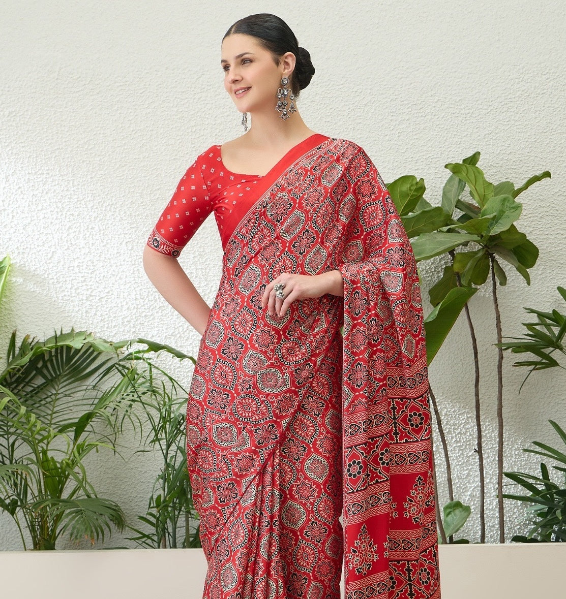 Bright Red Crepe Silk Ready To Wear/Easy Saree - Panaash Saree