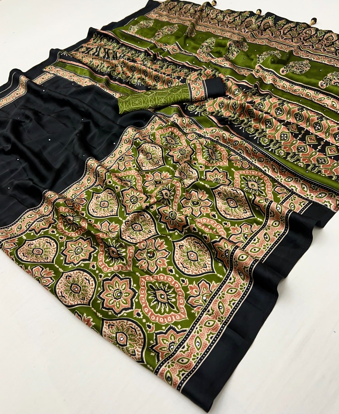 Black & Olive Green Crepe Silk Ready To Wear/Easy Saree - Panaash Saree