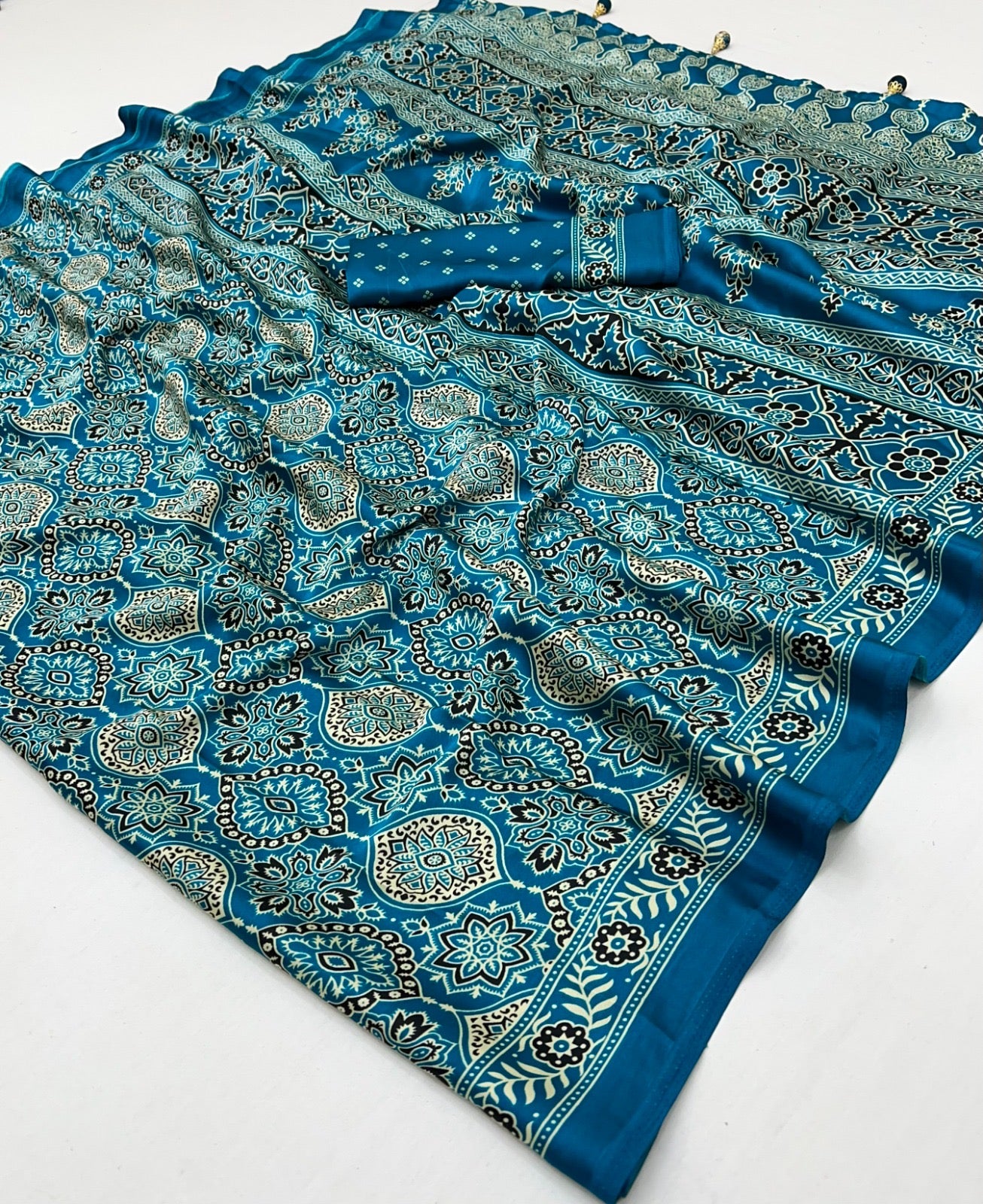 Royal Blue Crepe Silk Ready To Wear/Easy Saree - Panaash Saree
