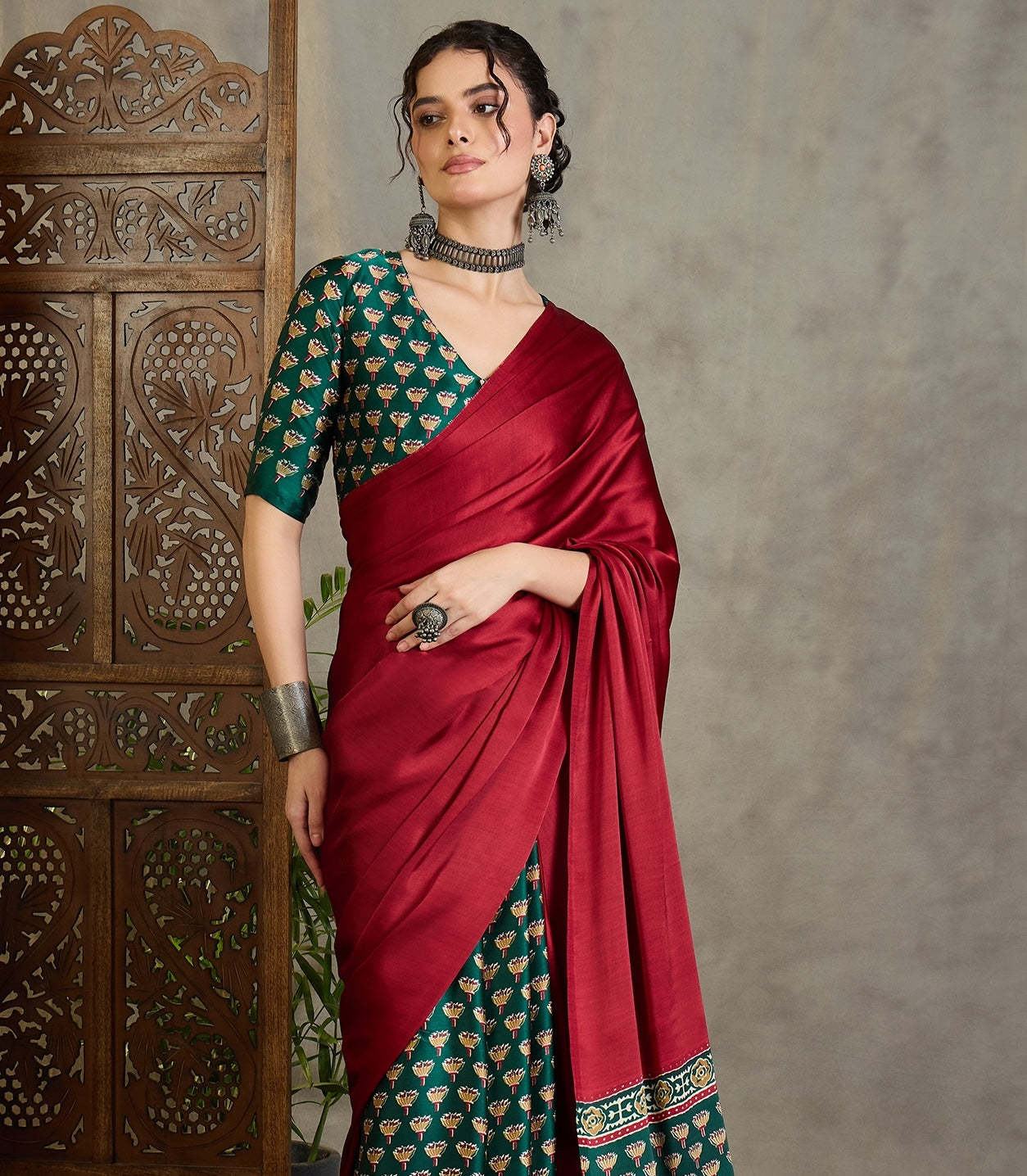 Red & Green Crepe Silk Readymade/Easy Saree - Panaash Saree