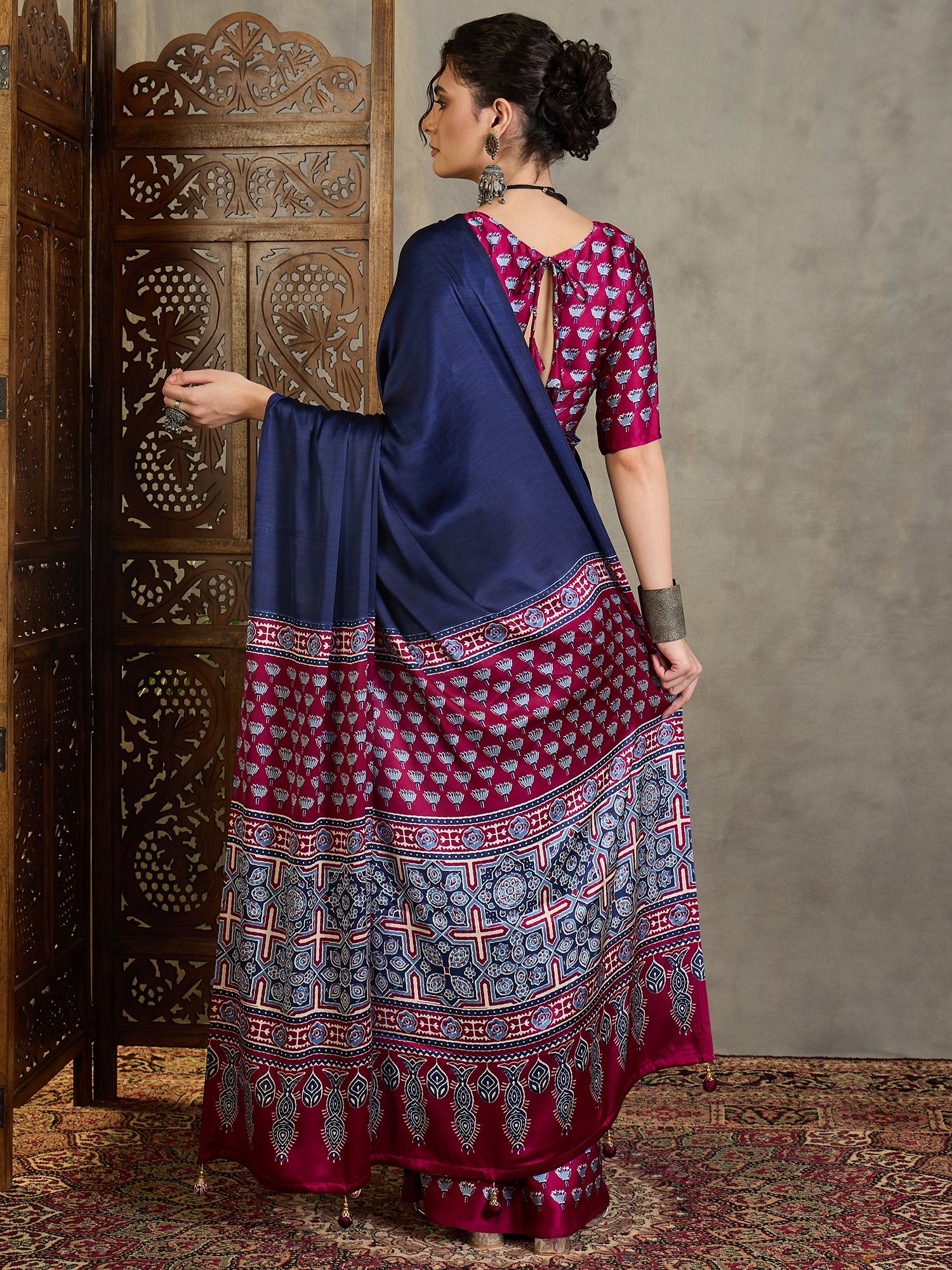 Navy Blue & Magenta Crepe Silk Readymade/Easy Saree - Panaash Saree