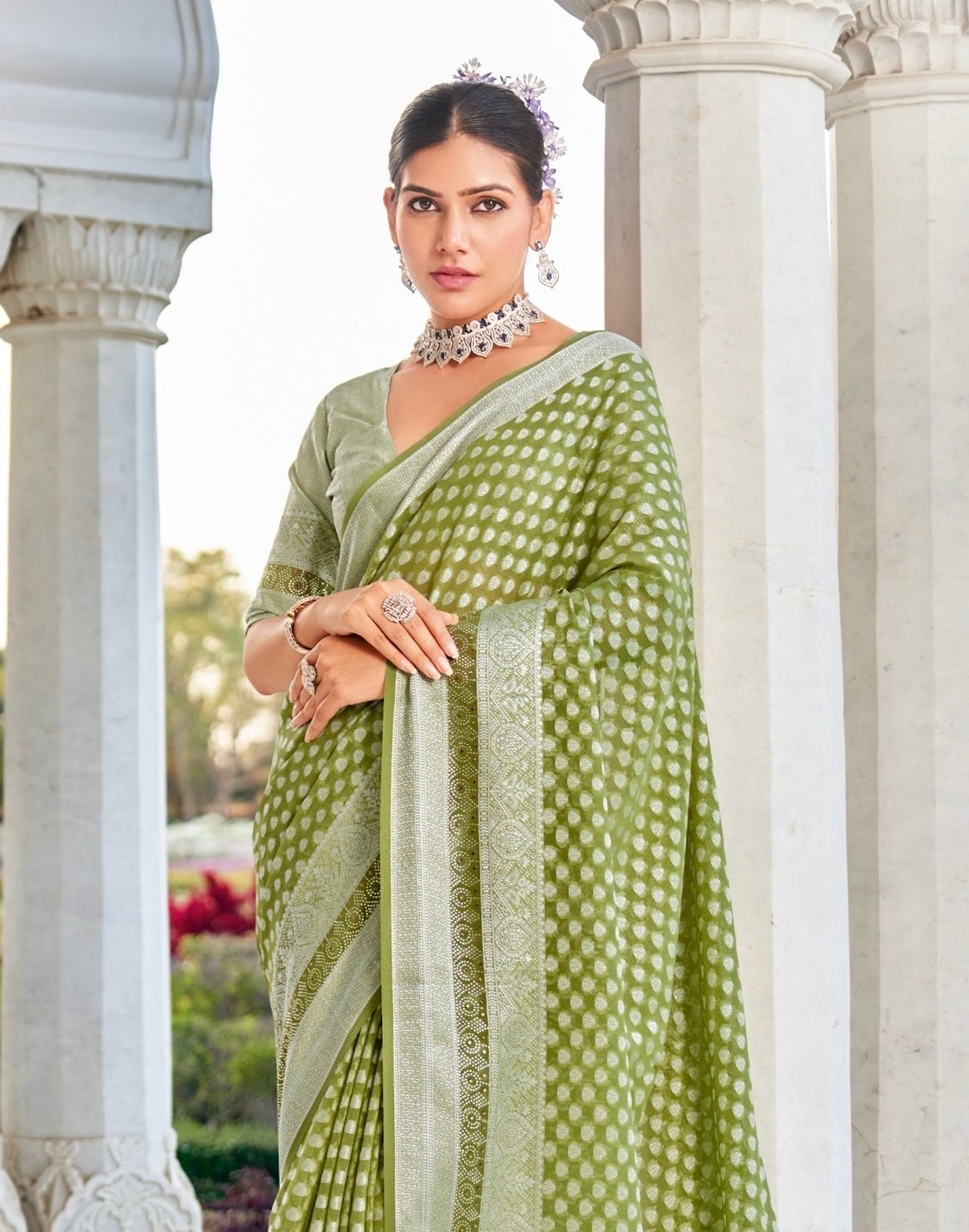 Green Georgette With Stonework Readymade/Easy Saree
