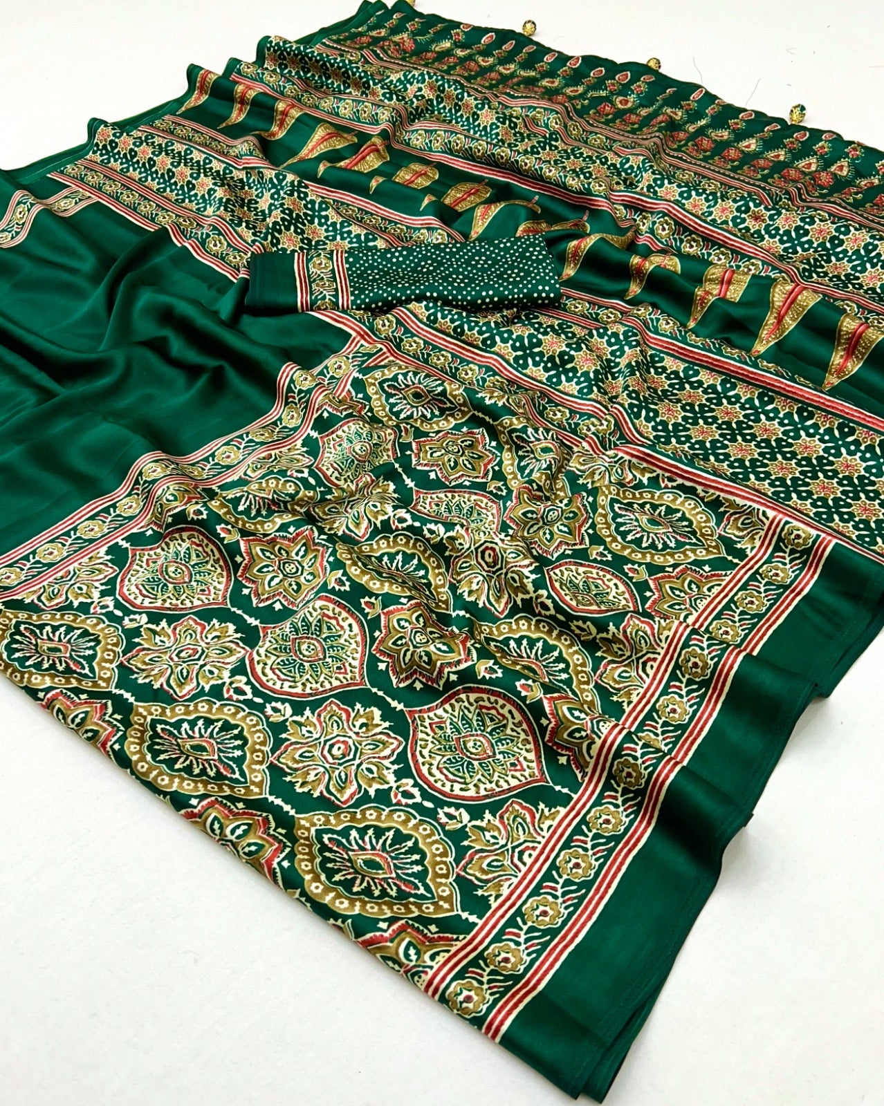 Green Crepe Silk Office wear Readymade/Easy Saree