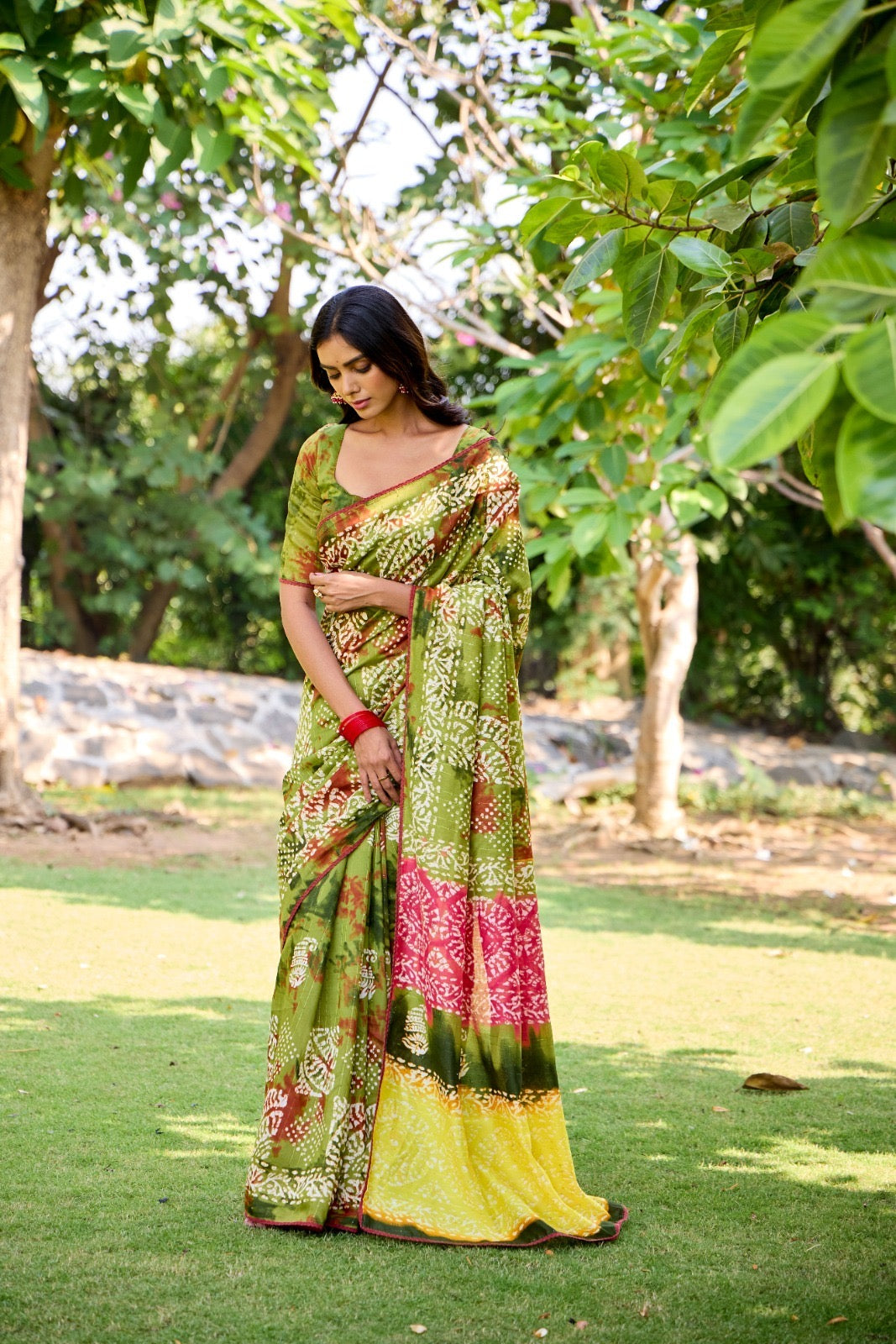 Multicolor Batik Print Mul Cotton Easy/Readymade Saree