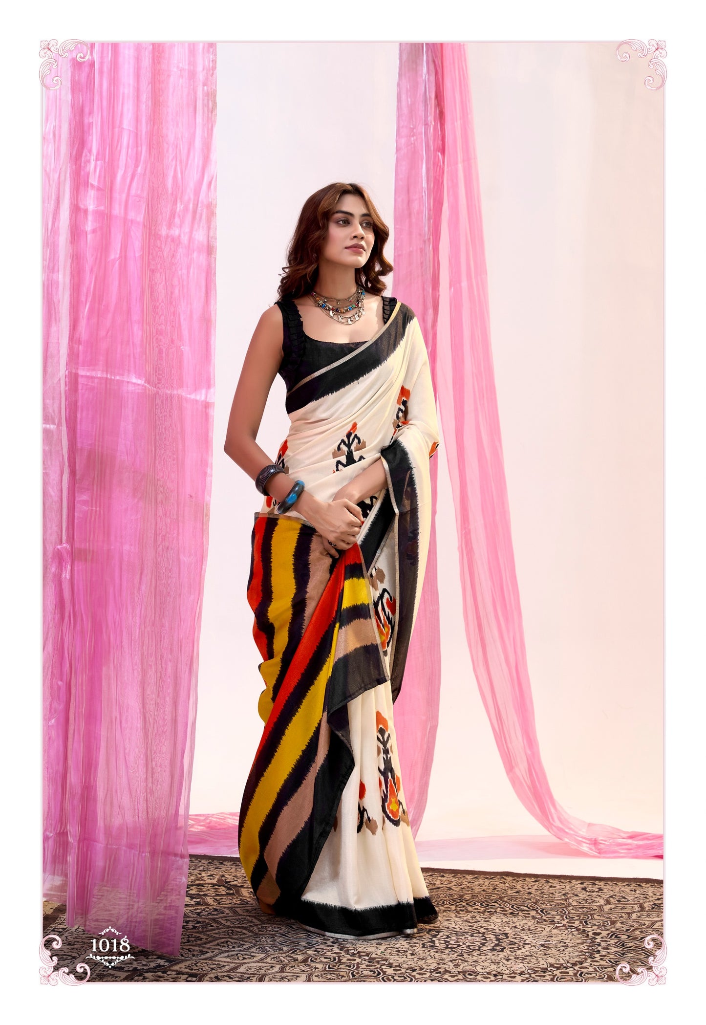 Off White Mul Mul Cotton Easy/Readymade Saree