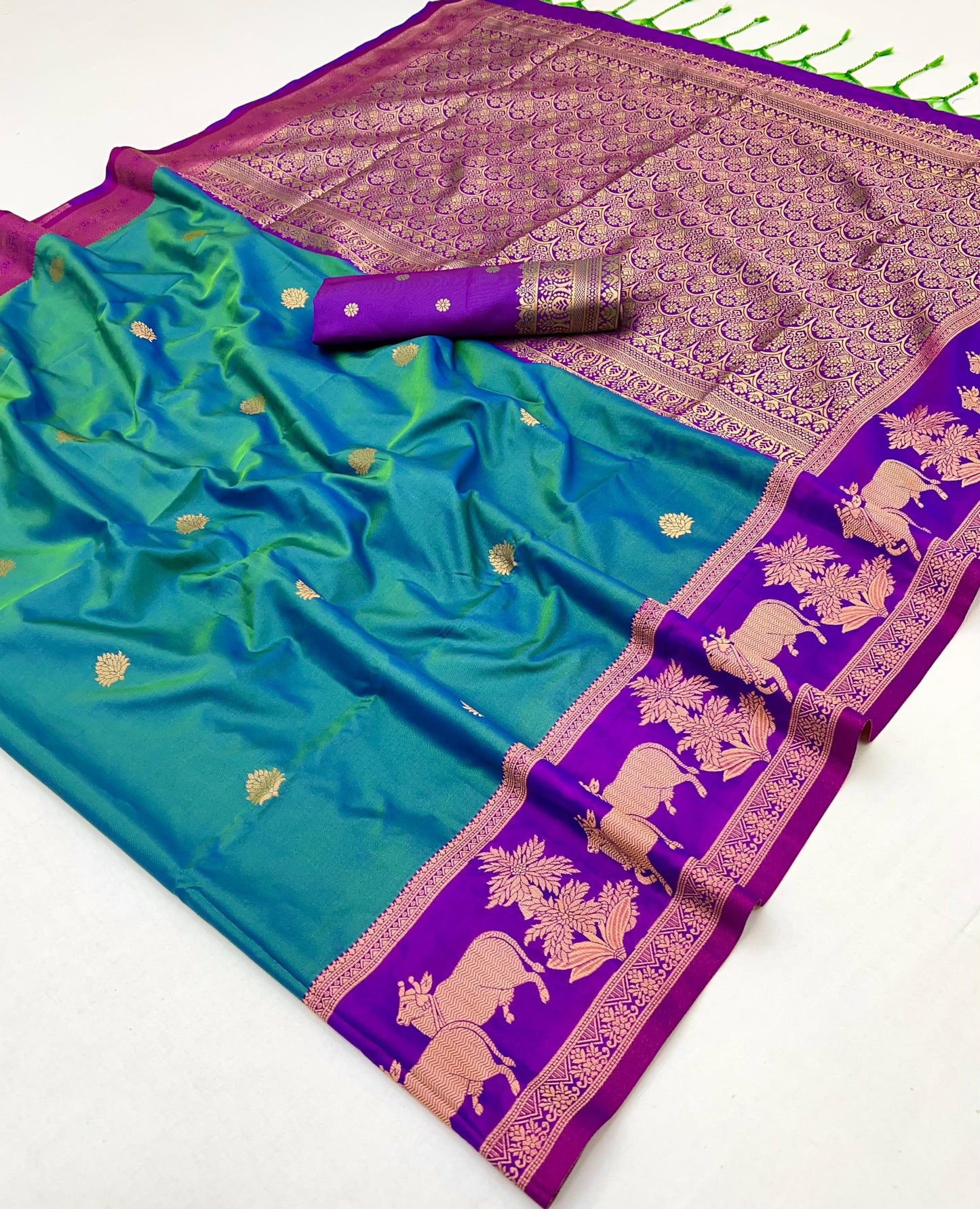 Green Two Tone Kanjivaram Silk Readymade/Easy Saree