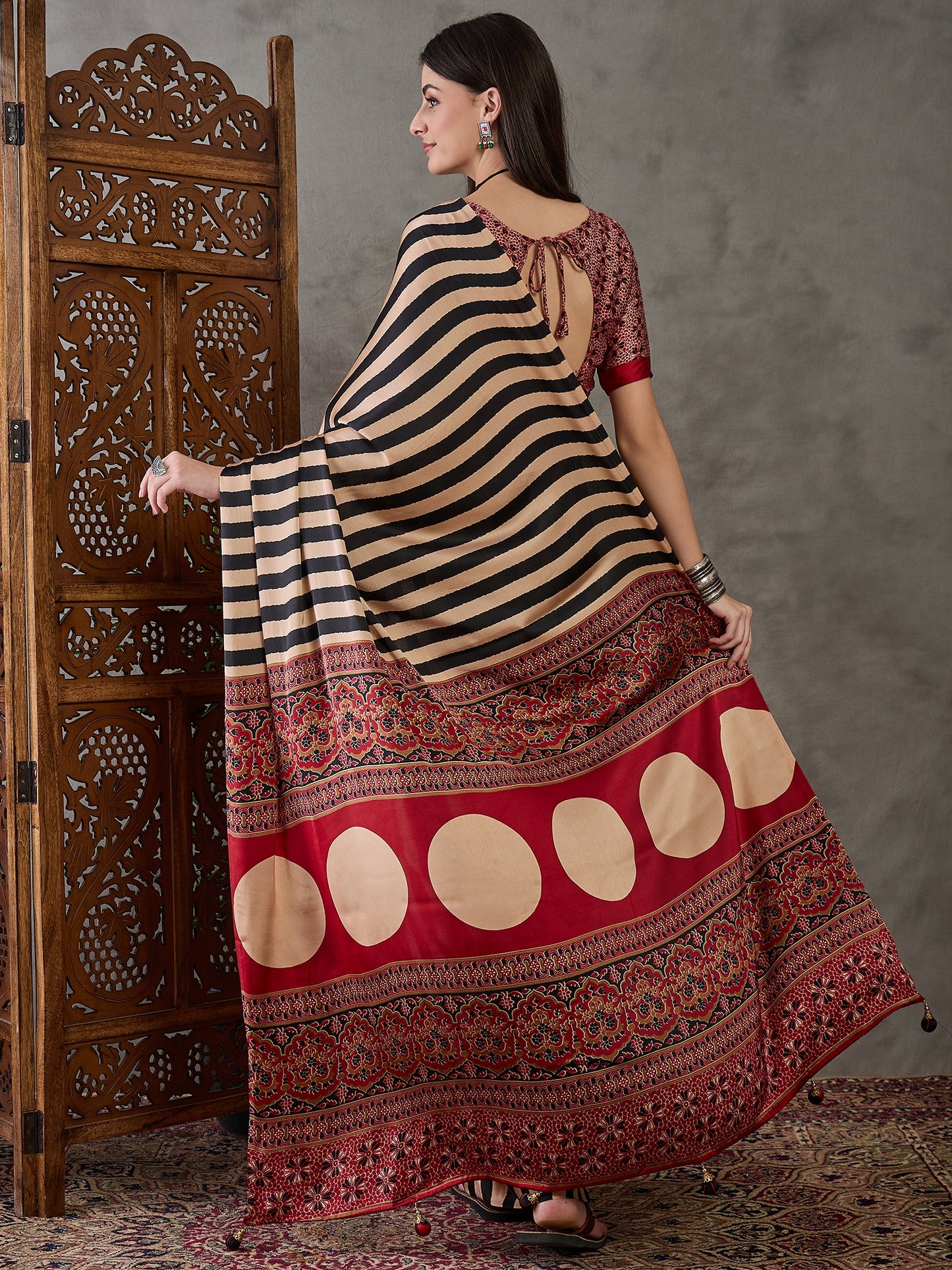 Black Stripe Readymade Crepe Silk Saree