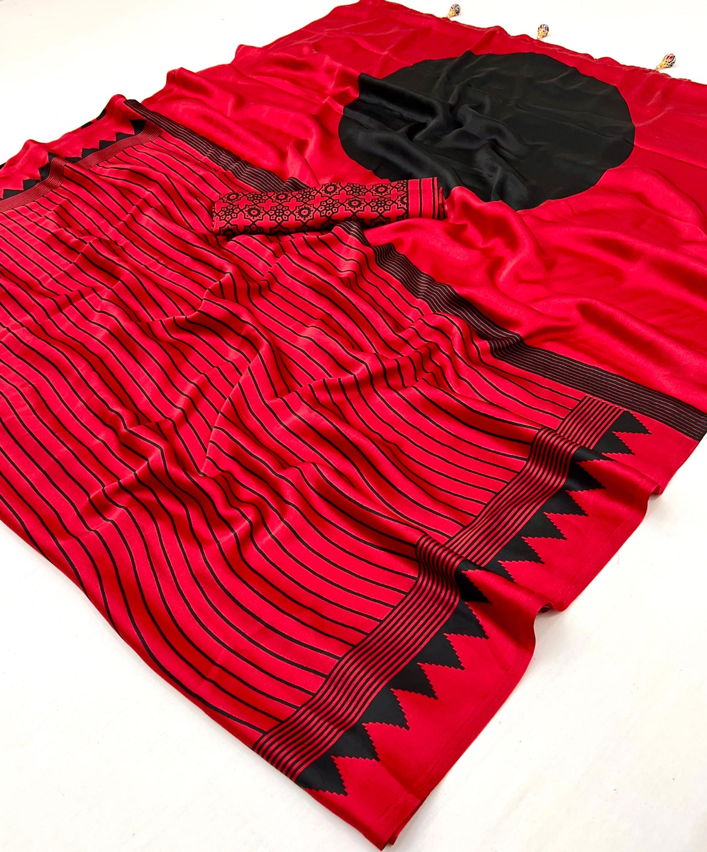 Red & Black Crepe Silk Readymade Saree