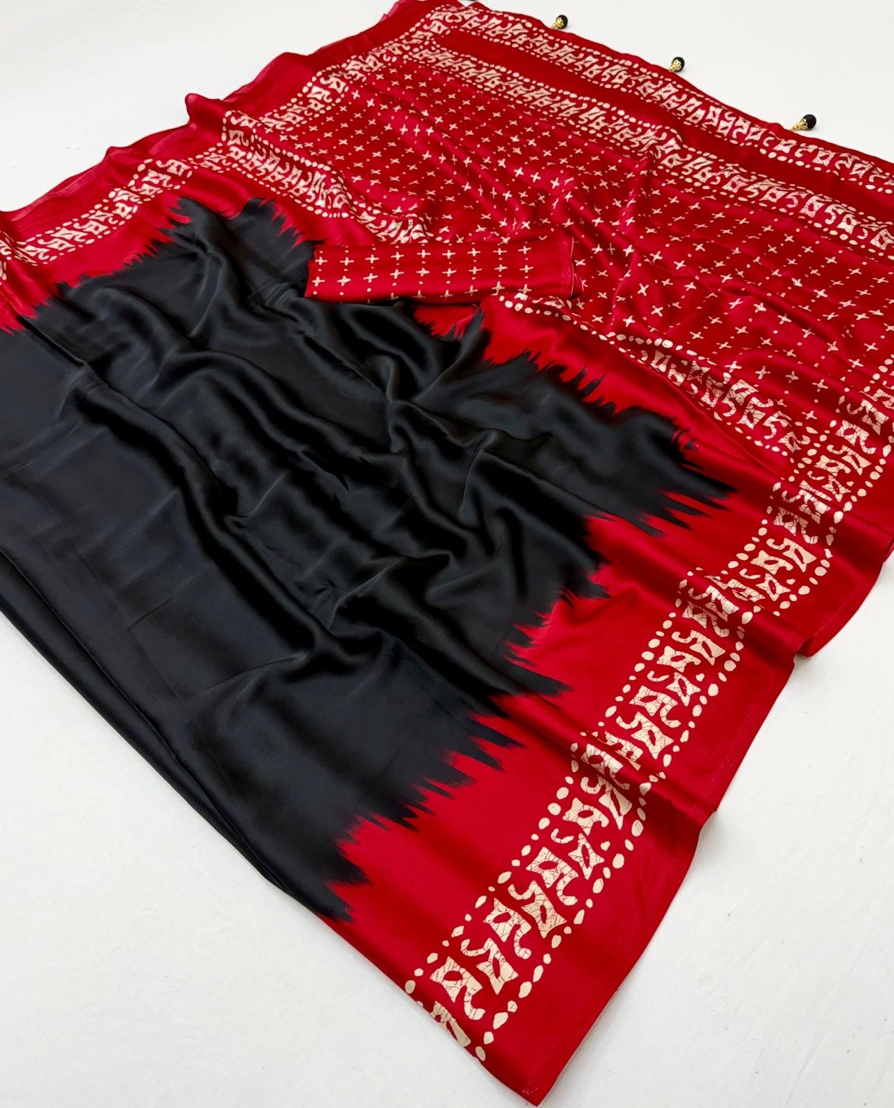 Black Crepe Silk Ready To Wear/Easy Saree - Panaash Saree