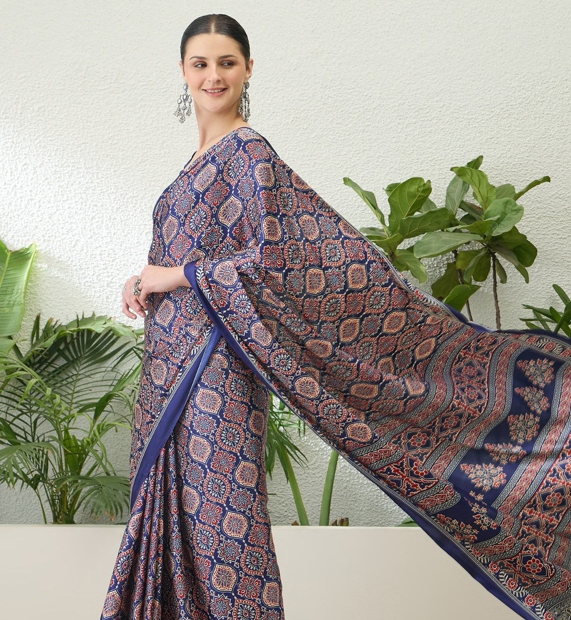 Indigo Crepe Silk Ready To Wear/Easy Saree - Panaash Saree