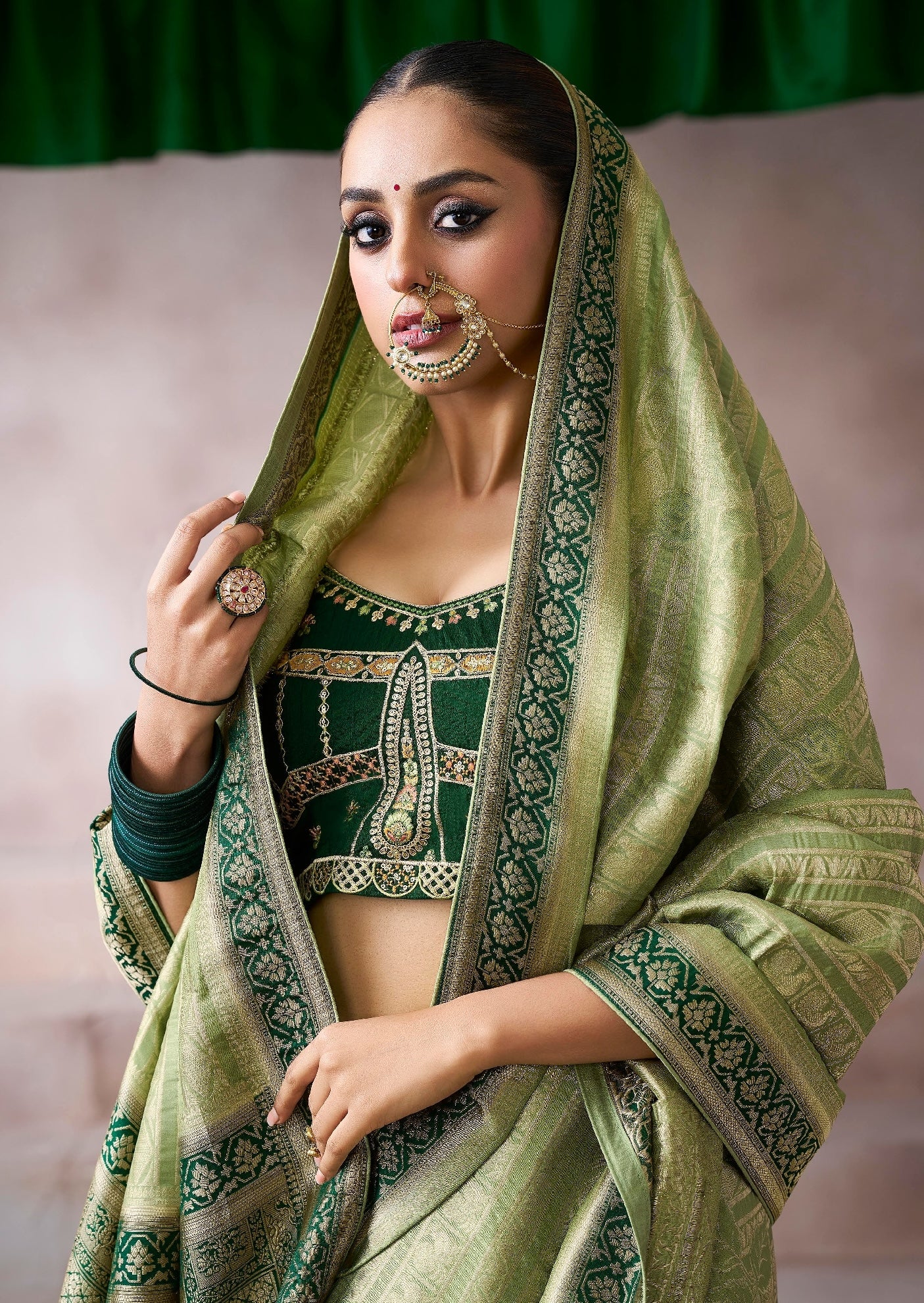 Green Designer Kanjivaram Readymade/Easy Saree