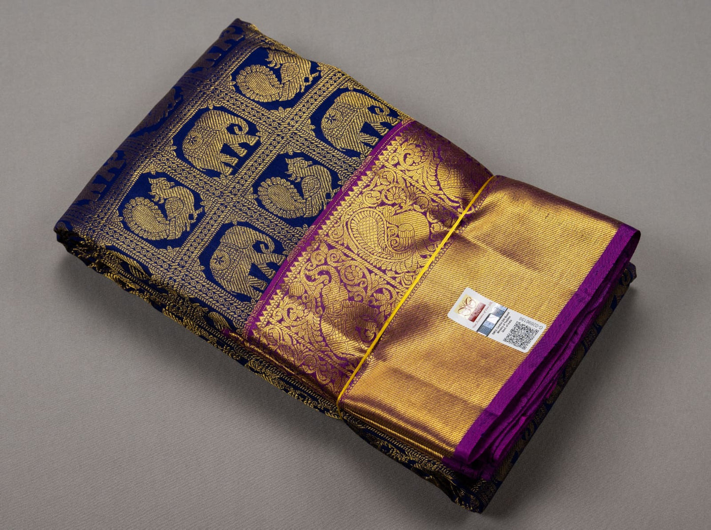 Navy Blue Handmade Kanchipuram Pure Silk Saree